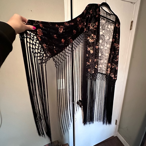 Nasty Gal Sweaters - Nasty Gal Velour and Fringe Floral Top Size Medium